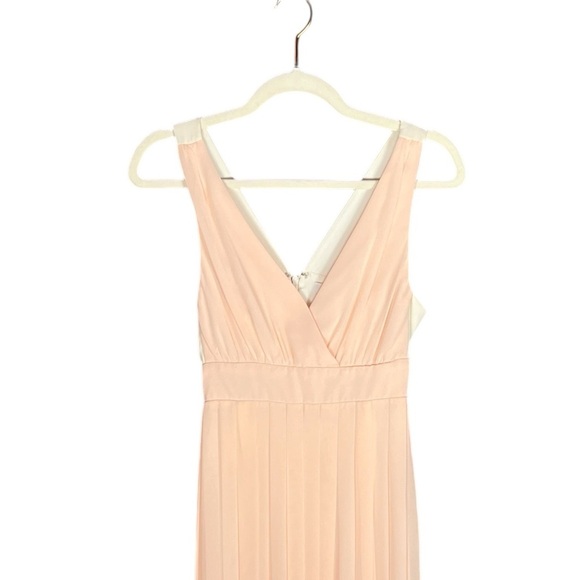 BCBGeneration Peach Pink Pleated Chiffon Maxi Formal Gown sz 2 | Empire Waist - Picture 5 of 16